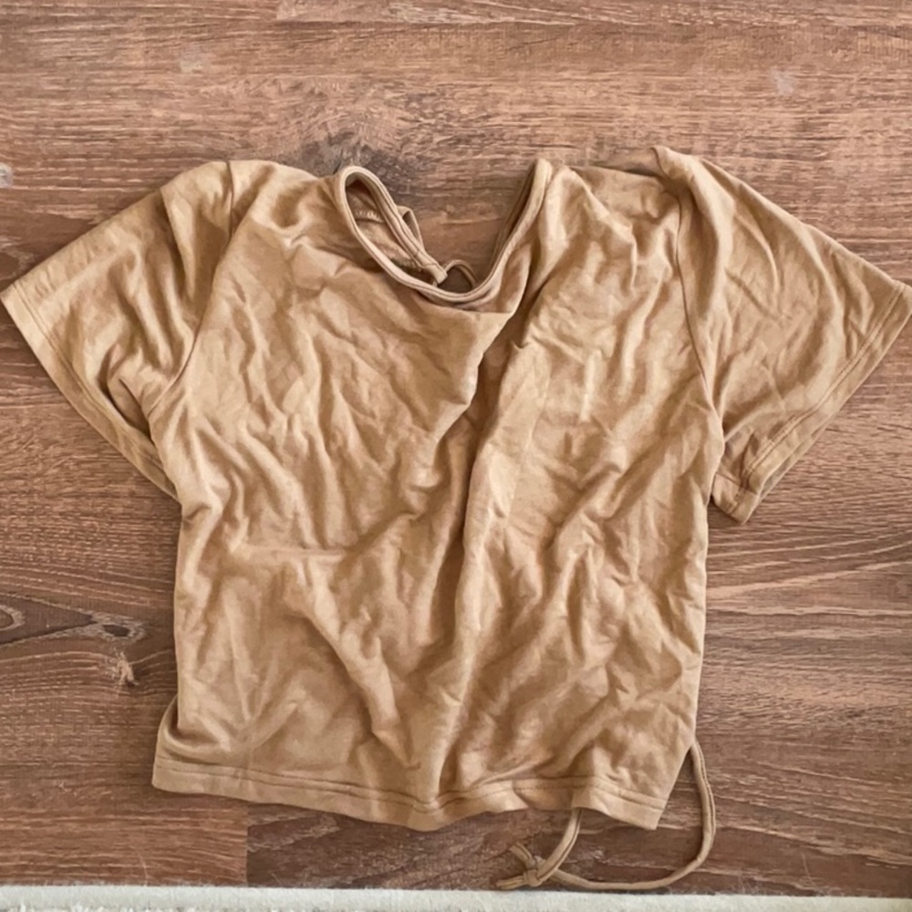 Khaki tie back crop t shirt